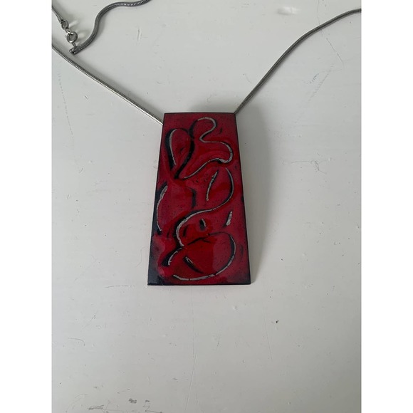 Red Enamel Copper Pendant Necklace - Picture 7 of 10